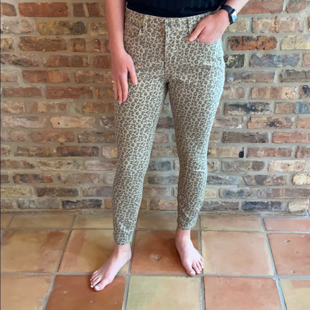 Stretchy Chico’s Leopard Print Skinny Jeans